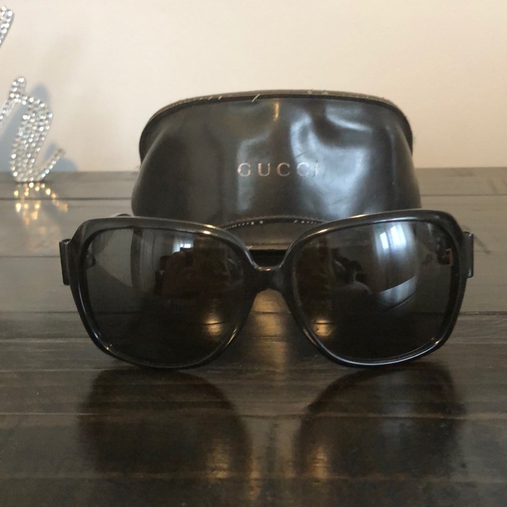 Authentic Oversized Gucci Black Bow Sunglasses